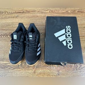Adidas Women’s Ligra 6 (Core black gum)